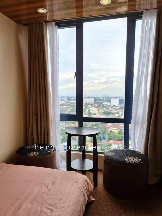 Aparthotel Congressional Town Center Manila Zewnętrze zdjęcie