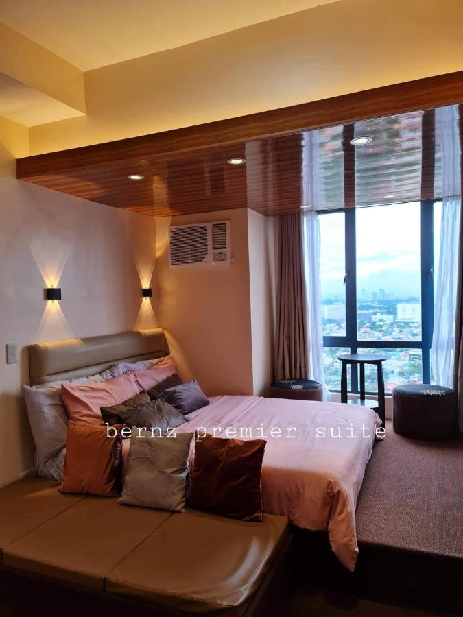 Aparthotel Congressional Town Center Manila Zewnętrze zdjęcie