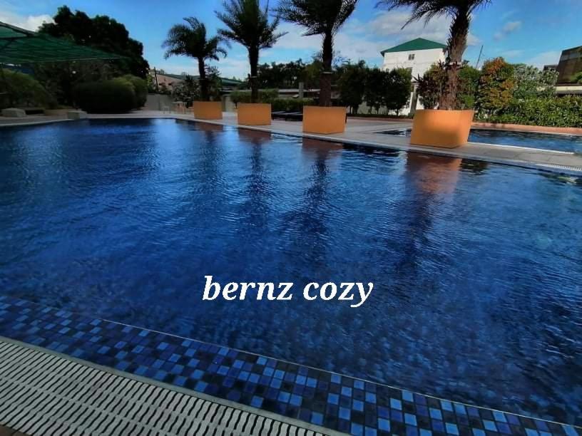 Aparthotel Congressional Town Center Manila Zewnętrze zdjęcie